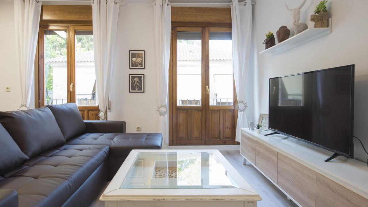 Apartamento Pasaje Del Barco By Toledo Ap Ngoại thất bức ảnh