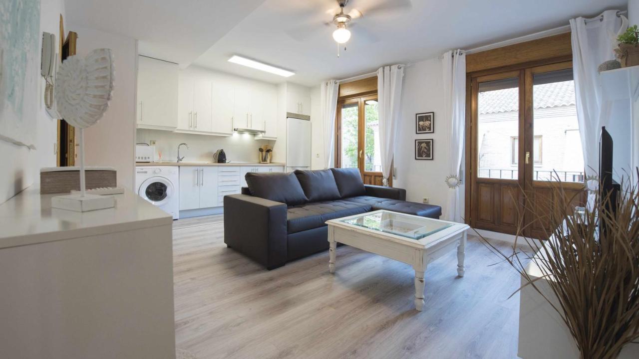 Apartamento Pasaje Del Barco By Toledo Ap Ngoại thất bức ảnh